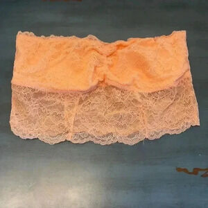 AMERICAN EAGLE Women’s Strapless Bralette